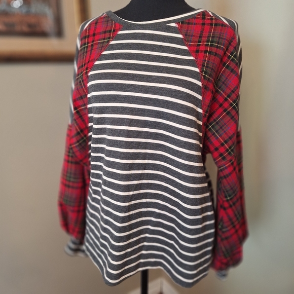 ANDTHEWHY Christmas plaid striped Ballon long sleeve top M - Picture 6 of 15